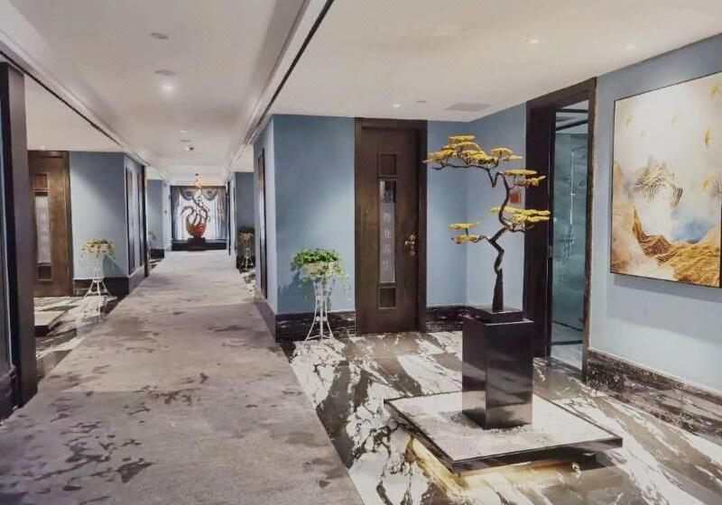 ホテル Wyndham Kaili Downtown