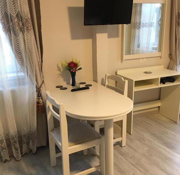 Пансион Dyhouse