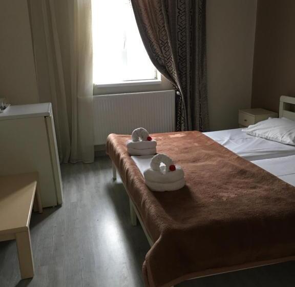 Пансион Dyhouse