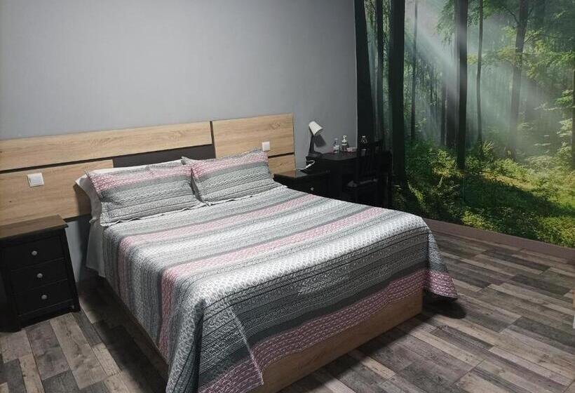 膳宿费 Hostal El Bosque Encantado Toledo