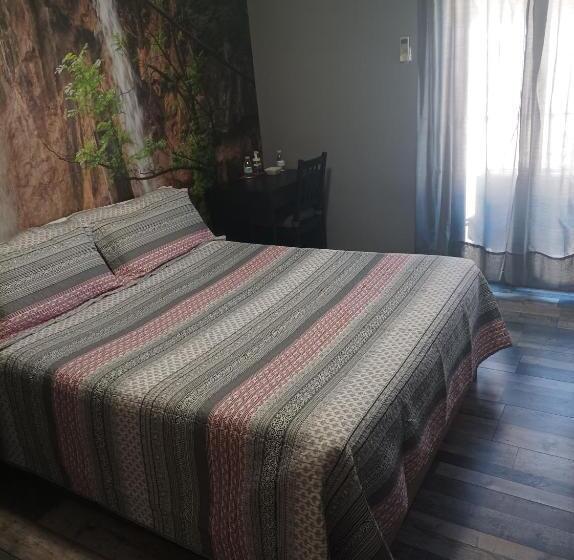 Pension (Hôtel basse catégorie) Hostal El Bosque Encantado Toledo