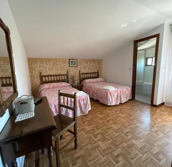 펜션 Hostal Restaurante Luz De Luna