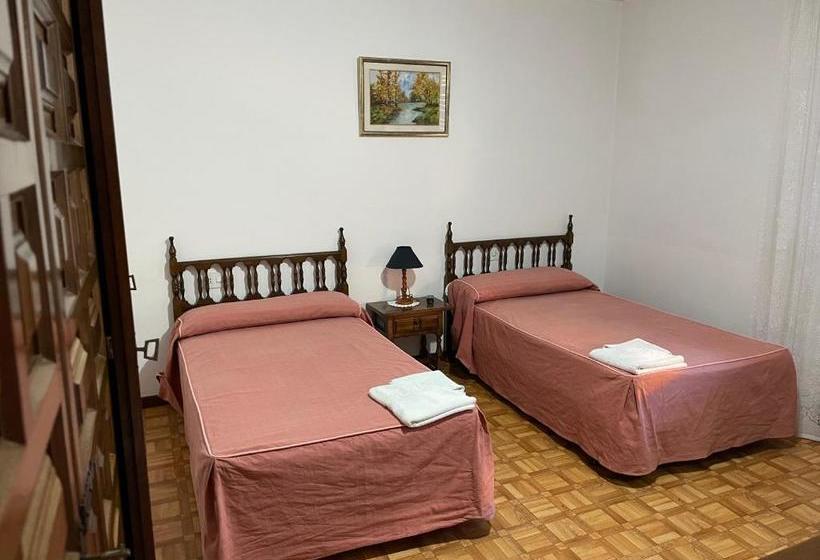 Пансион Hostal Restaurante Luz De Luna