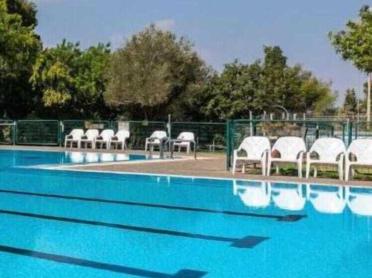 Пансион Mizra Guest House