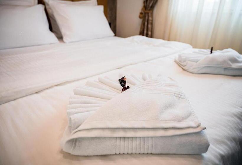 پانسیون Necko