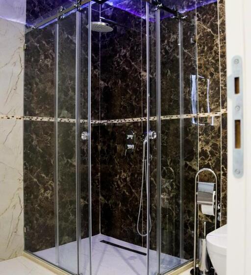 استراحتگاه Mk Premier