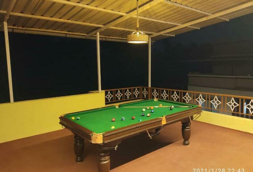 אתר נופש Swarg 5bhk Villa Alibaug