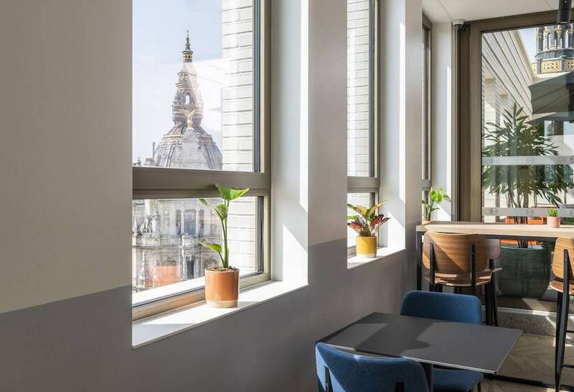 B&b Hotel Antwerpen Centrum