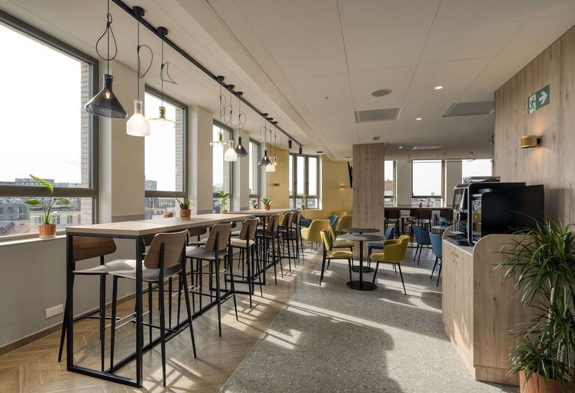 B&b Hotel Antwerpen Centrum