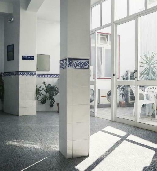 مبيت وإفطار A Muralha