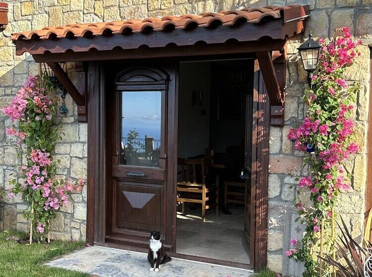 민박 Arıklı Han Kazdağları