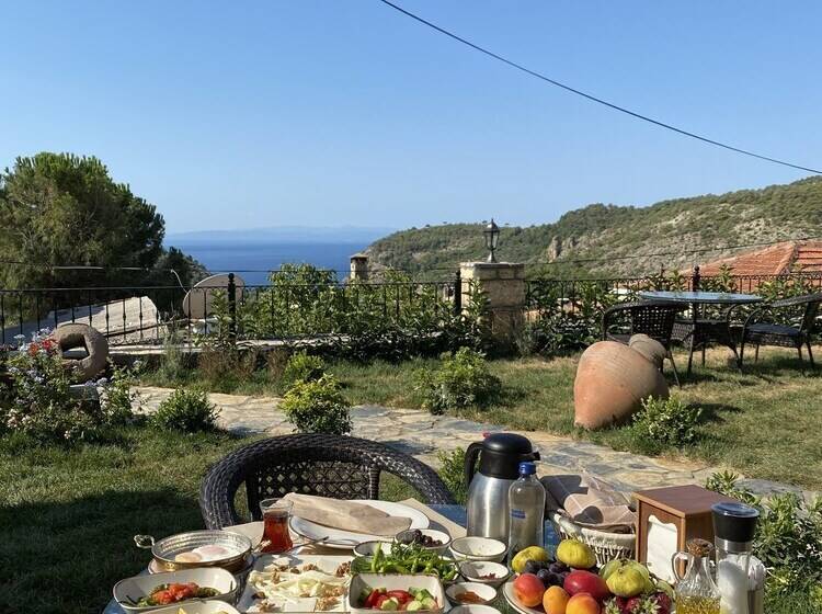 민박 Arıklı Han Kazdağları