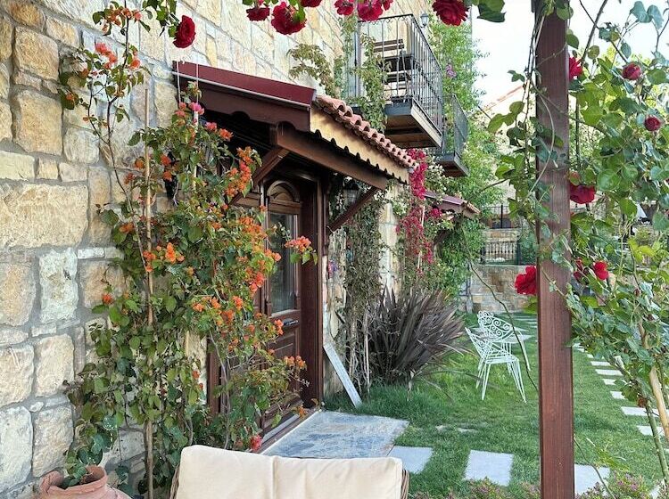 민박 Arıklı Han Kazdağları