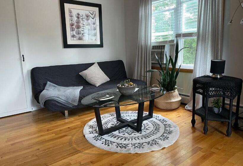 مبيت وإفطار Au Coq Du Bonheur