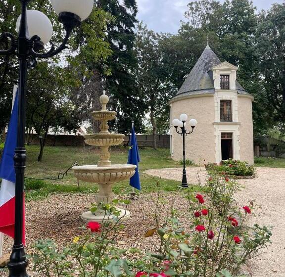 민박 Château De Montaupin