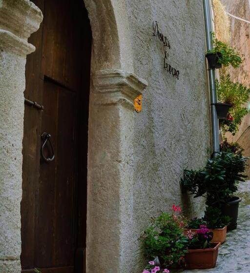 مبيت وإفطار Dimora Cavour