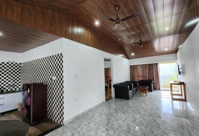 Blue Pine Orchards   Villas