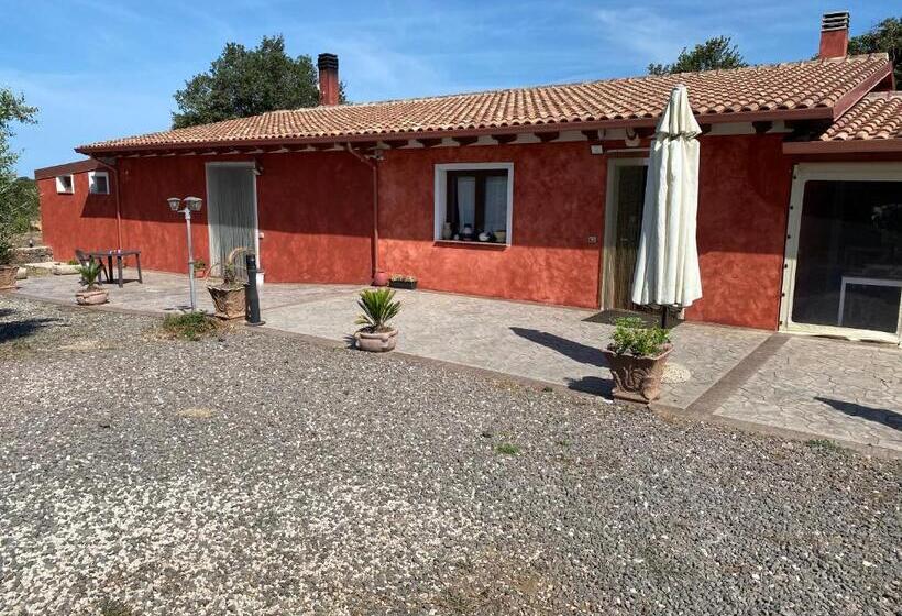 فندق Agriturismo Abbalughente
