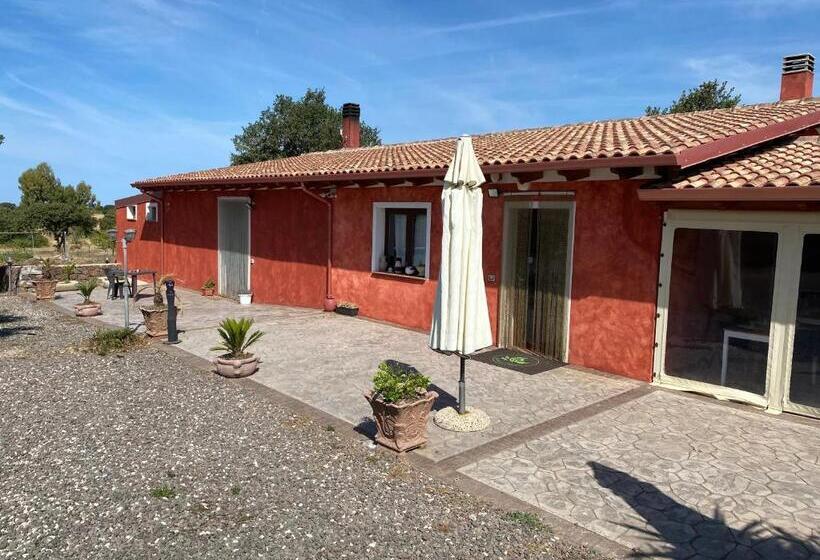 فندق Agriturismo Abbalughente