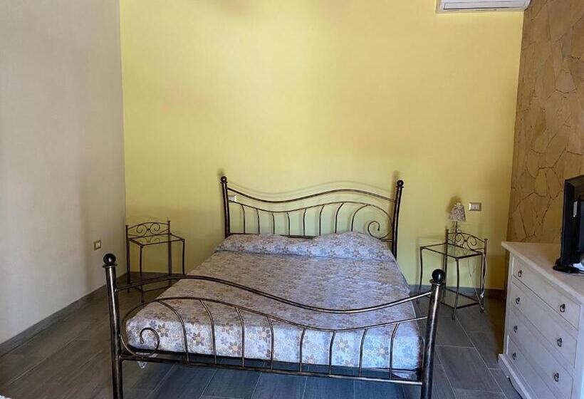 فندق Agriturismo Abbalughente