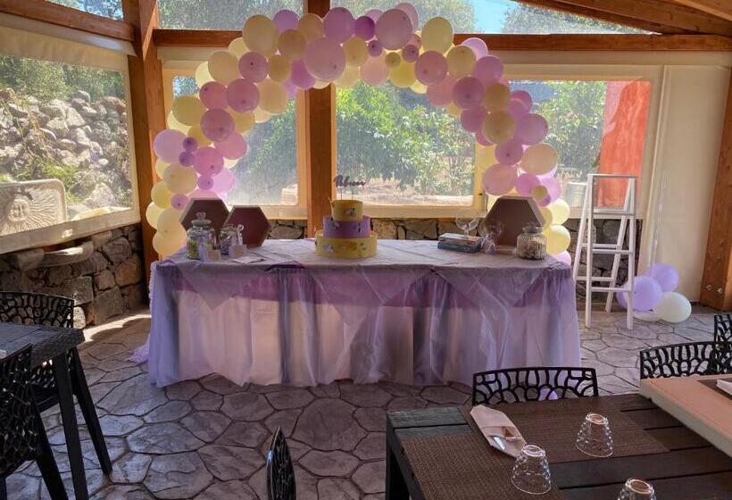 فندق Agriturismo Abbalughente