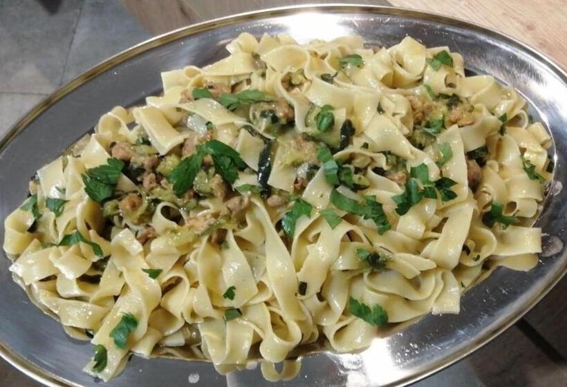 فندق Agriturismo Cuorelieto Del Cilento