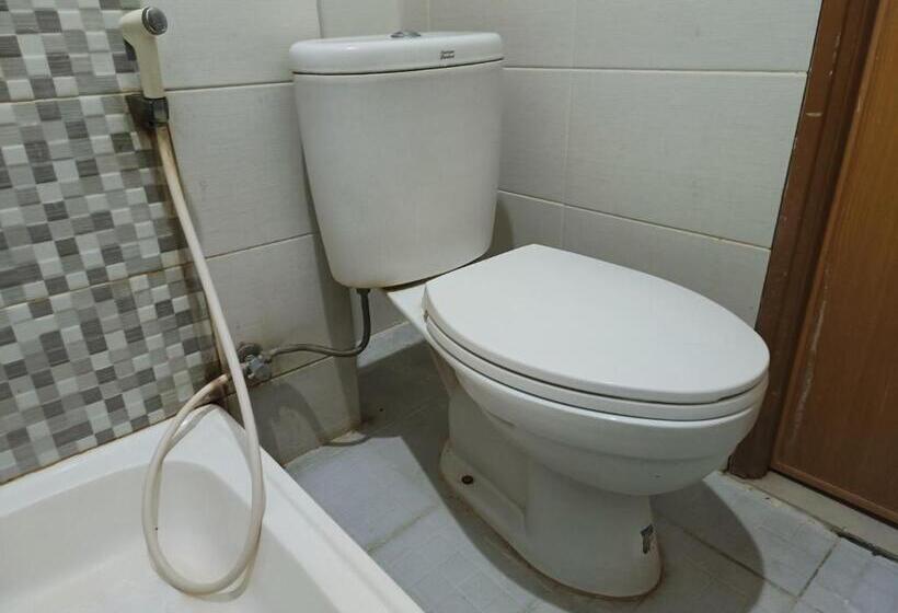 فندق Balqies Homestay Syariah Makassar Mitra Reddoorz