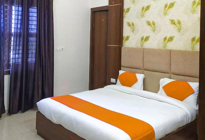 ホテル Fab Mohan Palace