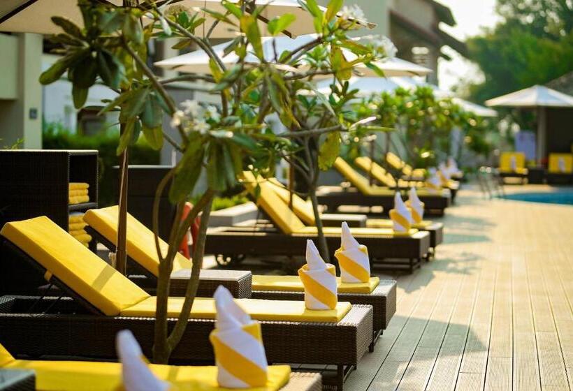 호텔 Fairfield By Marriott Goa Benaulim