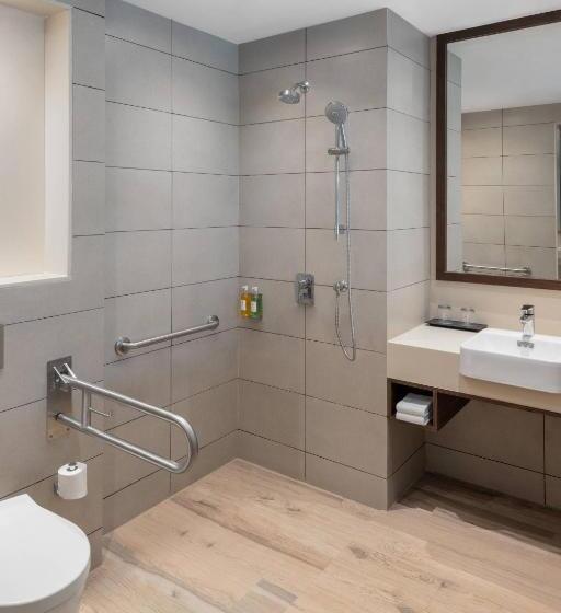 호텔 Fairfield By Marriott Goa Benaulim