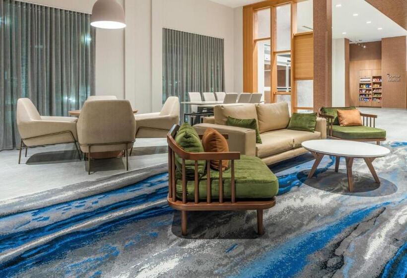 فندق Fairfield By Marriott Inn & Suites Kansas City North, Gladstone