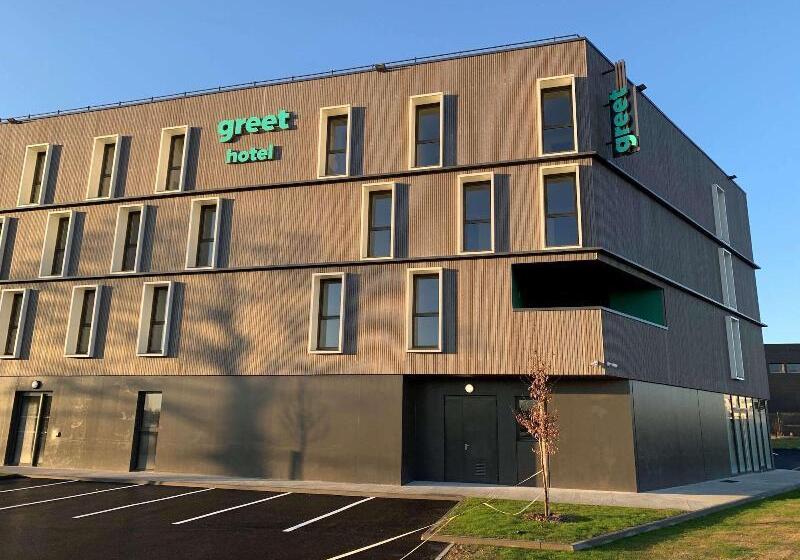 Greet Hotel Rennes Pace
