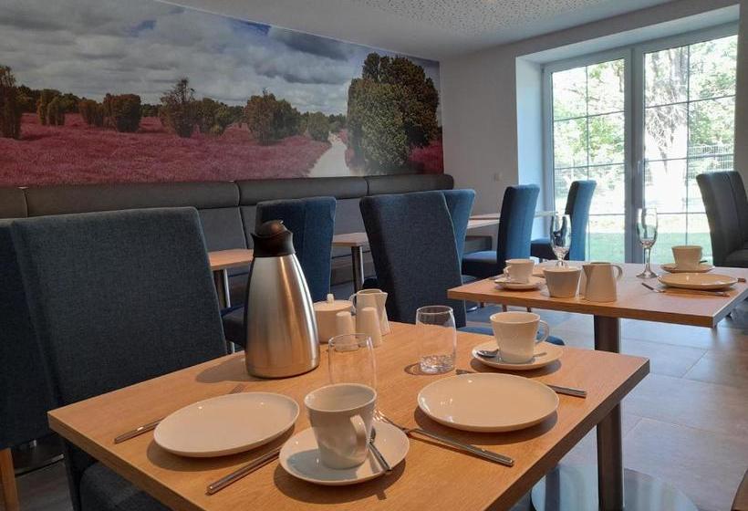 Отель Gästehaus Weinberge