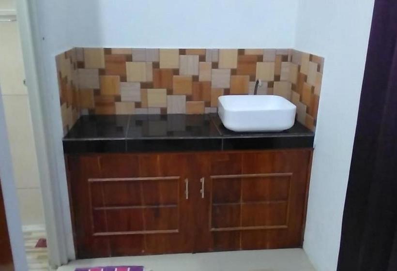 酒店 Guesthouse Berlian Batang Syariah Near Kampung Kalisalak Park