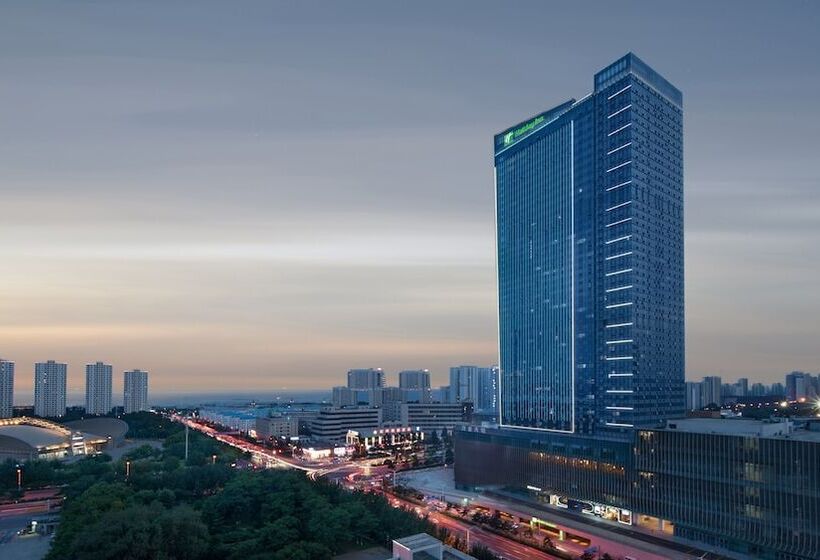 호텔 Holiday Inn Qinhuangdao Haigang
