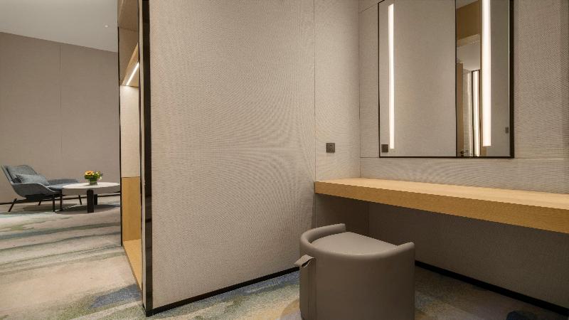 호텔 Holiday Inn Qinhuangdao Haigang