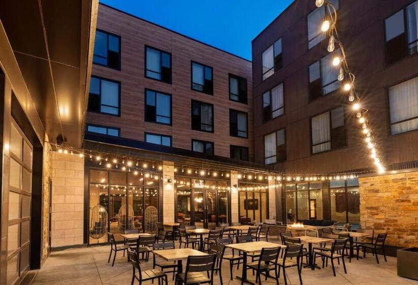 Отель Indigo Silverthorne, An Ihg