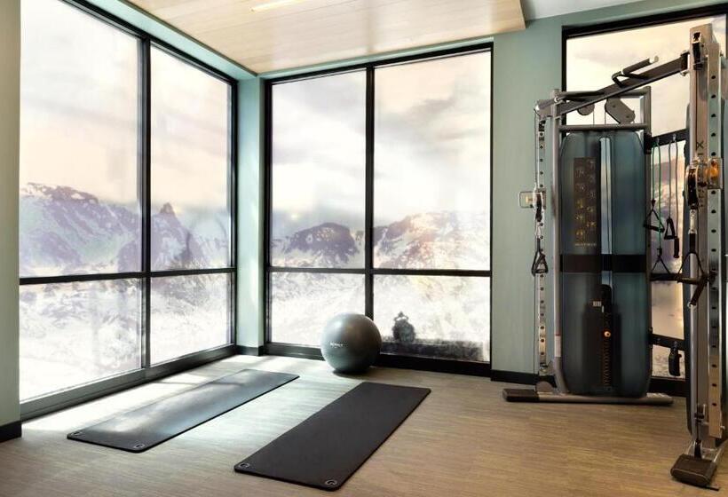 Отель Indigo Silverthorne, An Ihg