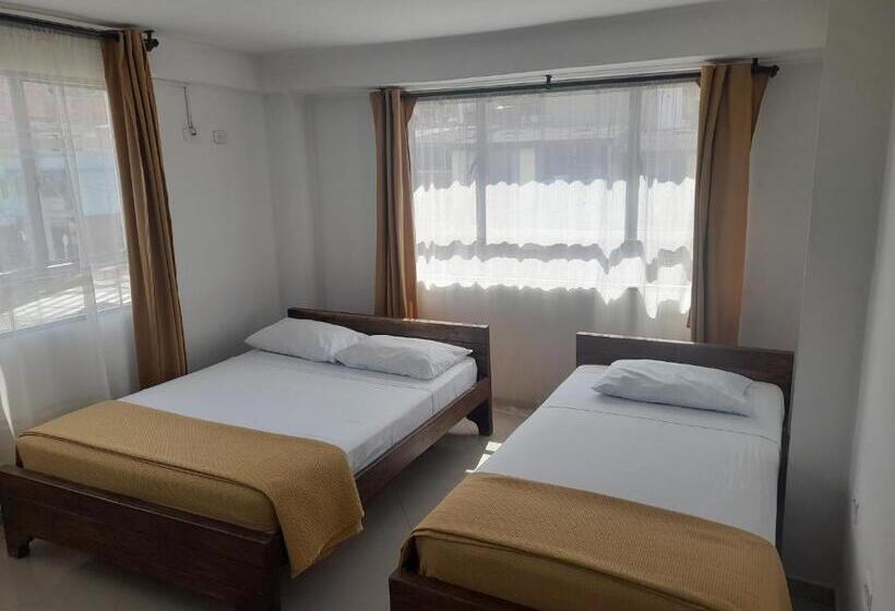 בית מלון כפרי La Rueda Sr