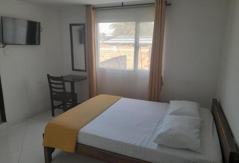 בית מלון כפרי La Rueda Sr