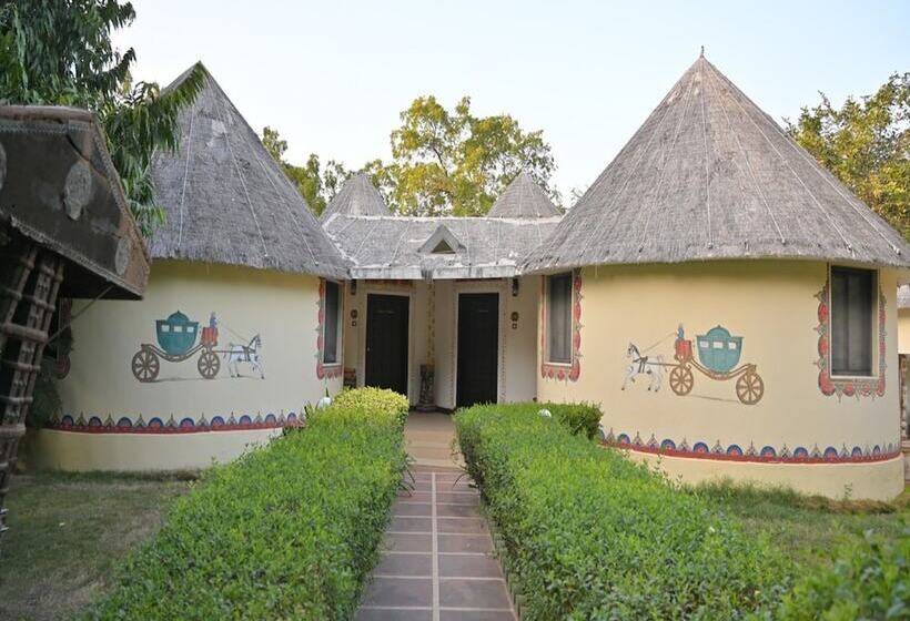 ホテル Medhavi Ryan Resort