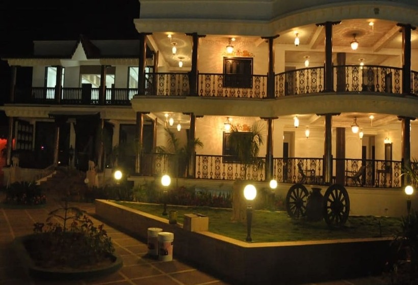 ホテル Medhavi Ryan Resort