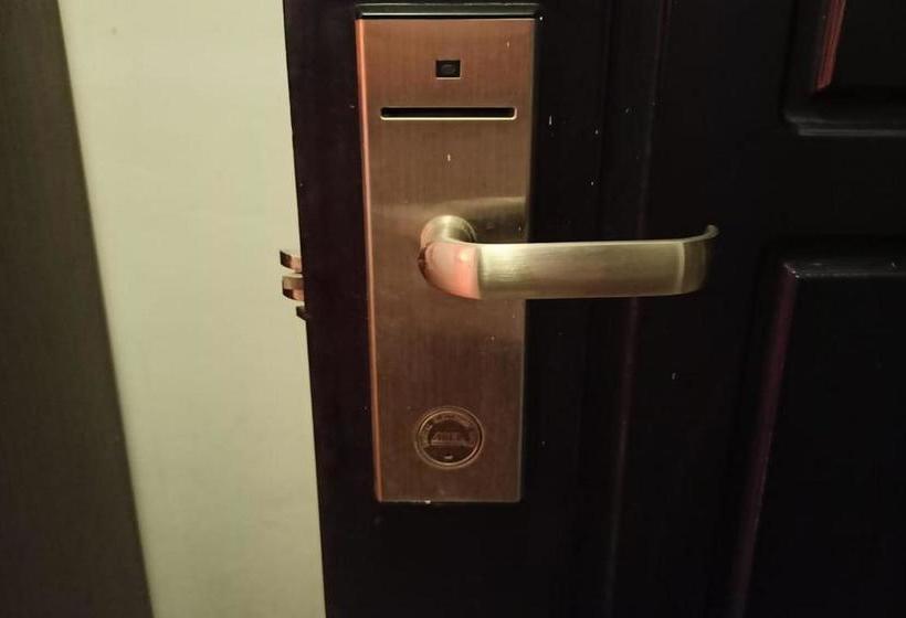 Hotel Mess Mt Haryono Redpartner