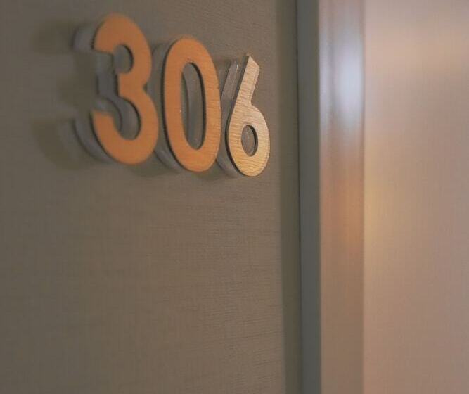 هتل Mouraria Lisboa