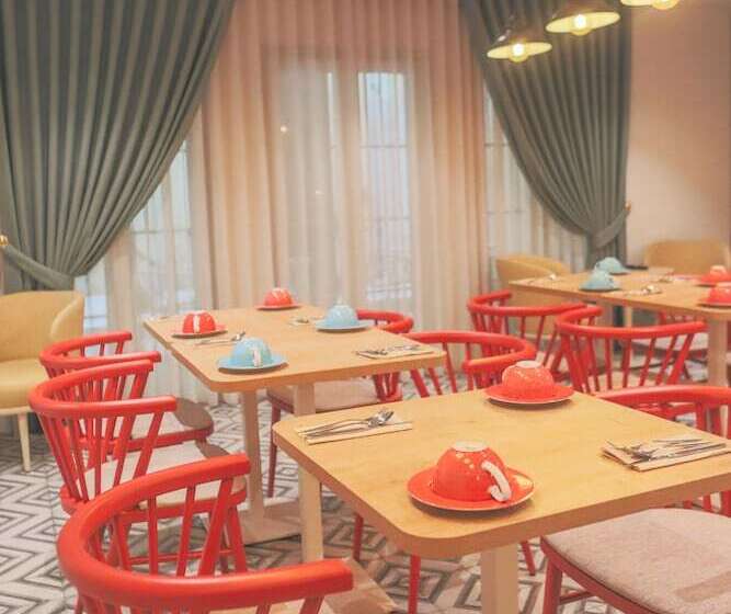 هتل Mouraria Lisboa