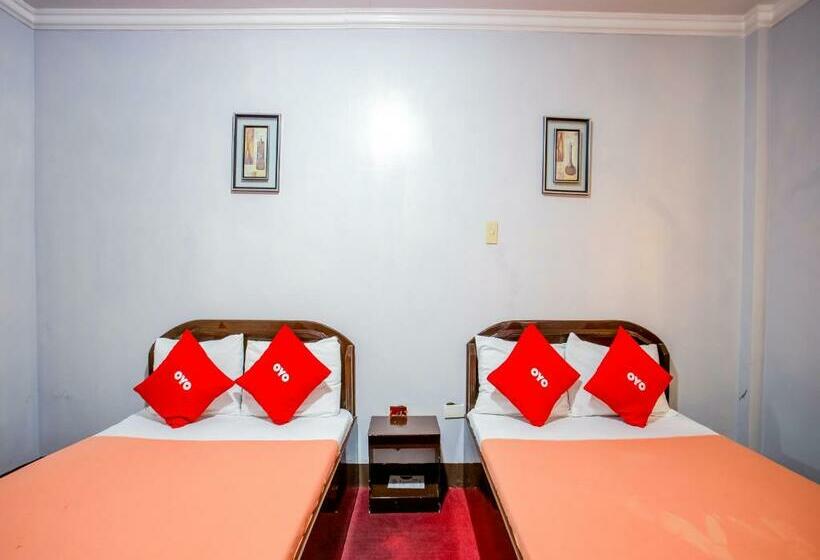 فندق Oyo 812 Laura S