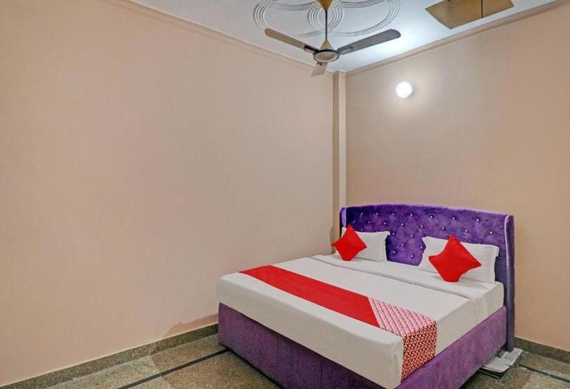 בית מלון כפרי Oyo 81394 New Golden Light Guest House