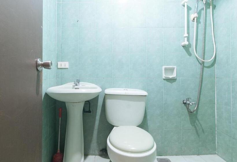 Lauriens Hotel Tagaytay