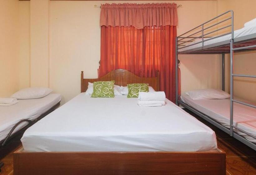 Lauriens Hotel Tagaytay