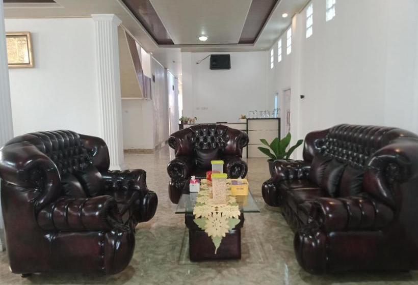 בית מלון כפרי Oyo 90585 Saka Ganta Guest House